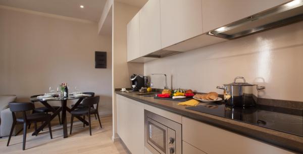 orianahomelverona en group-vacation-in-verona-in-apartment-in-historic-center-close-to-home-of-giulietta 005