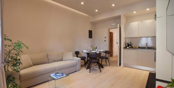 orianahomelverona en group-vacation-in-verona-in-apartment-in-historic-center-close-to-home-of-giulietta 007